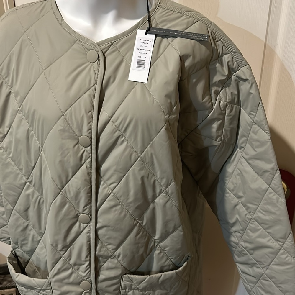 Michael Stars Sonnet Snap Front Quilted Coat. Light Olive. NWT. 1X - Picture 3 of 10